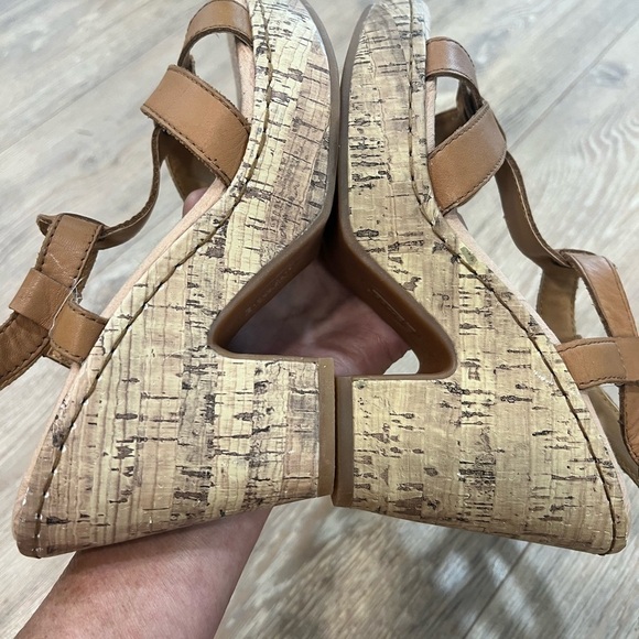 BJORENDAL leather side buckle sandals with cork sole and heel - Picture 7 of 13